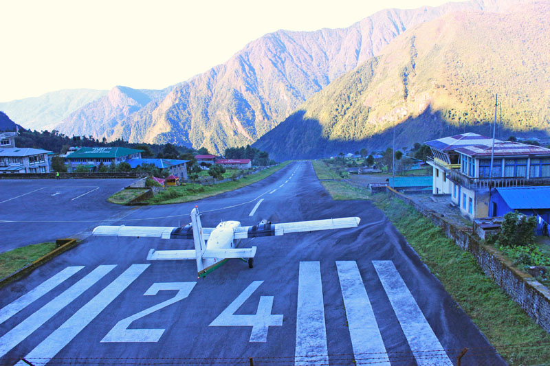 lukla airport nepal